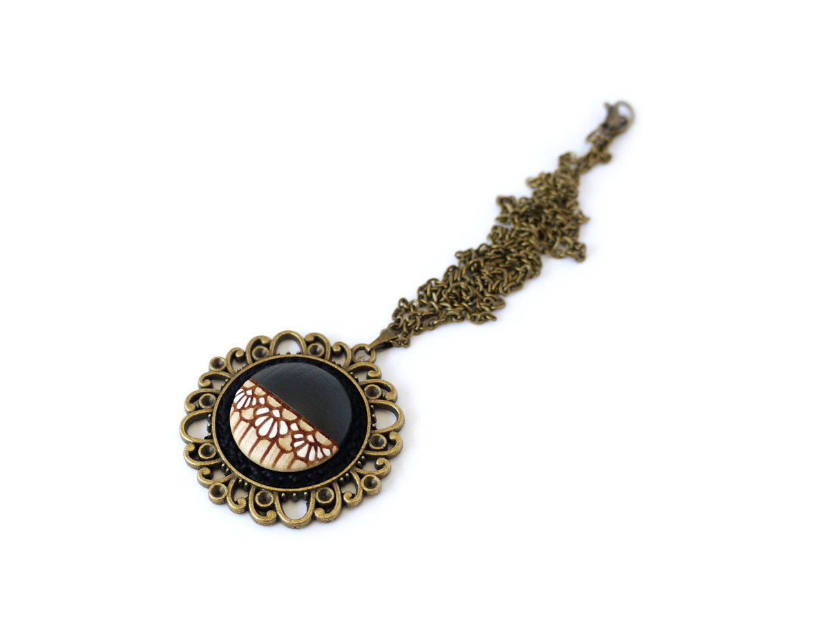 medium black wooden necklace