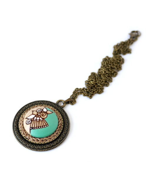 medium mint wooden necklace