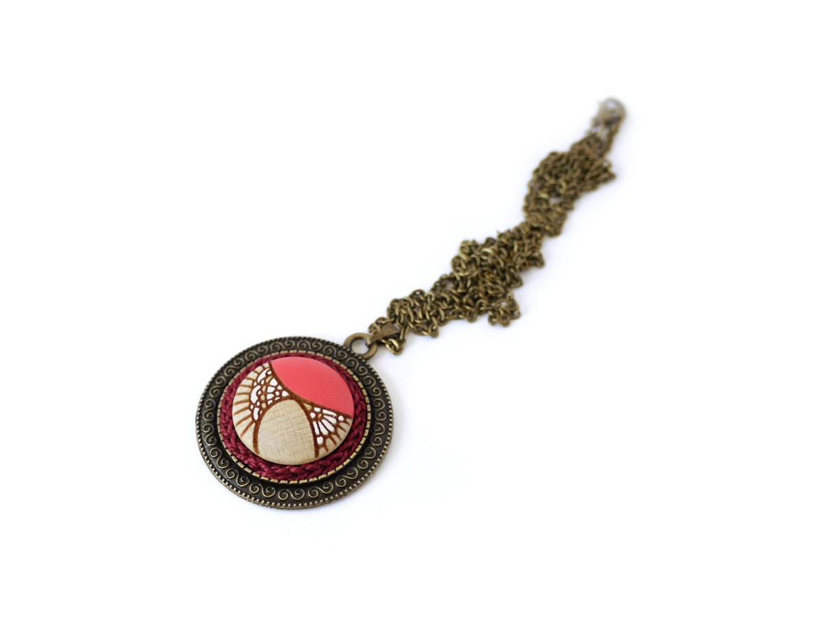 medium pink wooden necklace